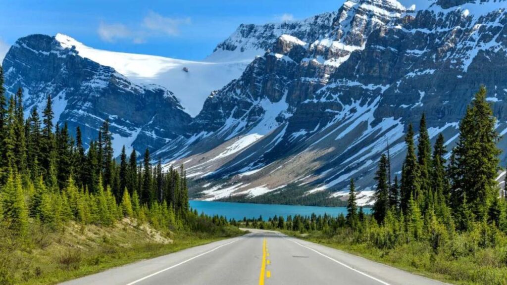 Icefields parkway Banff and jasper national park