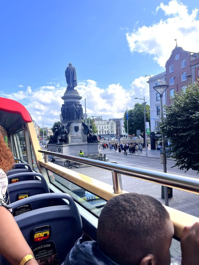Oconnell monument dublin bus tour